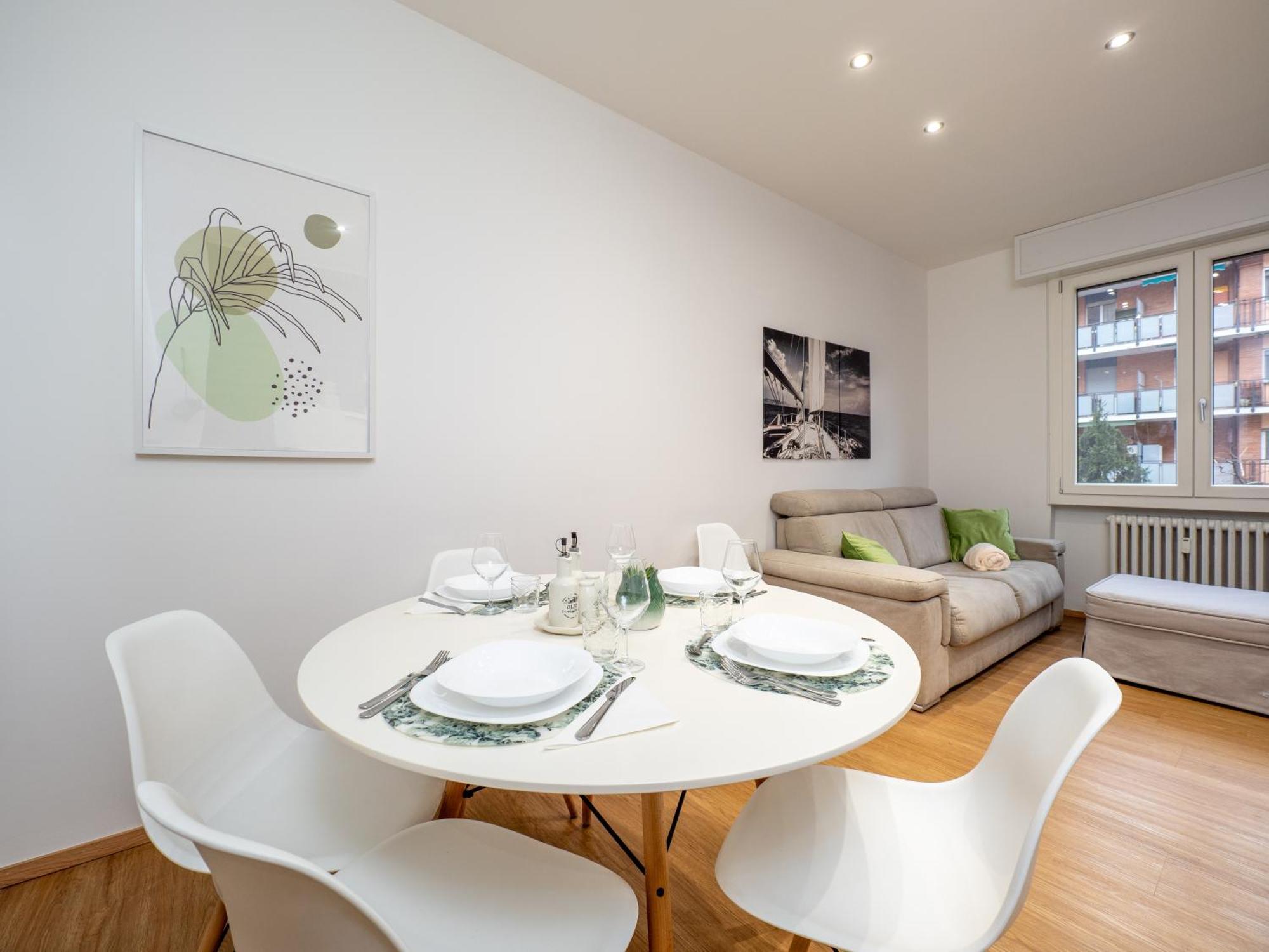 5 Guests - Modern With Balcony Appartamento