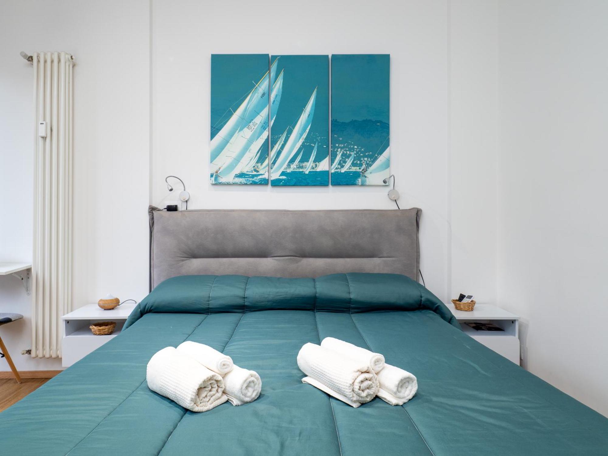 Appartamento 5 Guests - Modern With Balcony *